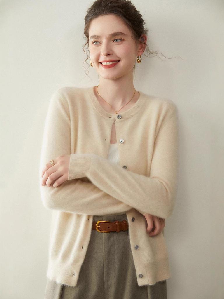 Women's Round Neck Cashmere Cardigan – Soft & Simple, Solid Color, Loose Fit, Fashionable Knit Sweater for Autumn/Winter.