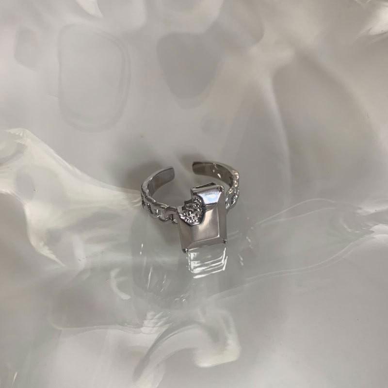 Stylish Ins Inspired Adjustable Ring With Unique Geometry And Dazzling Zirconia Detail