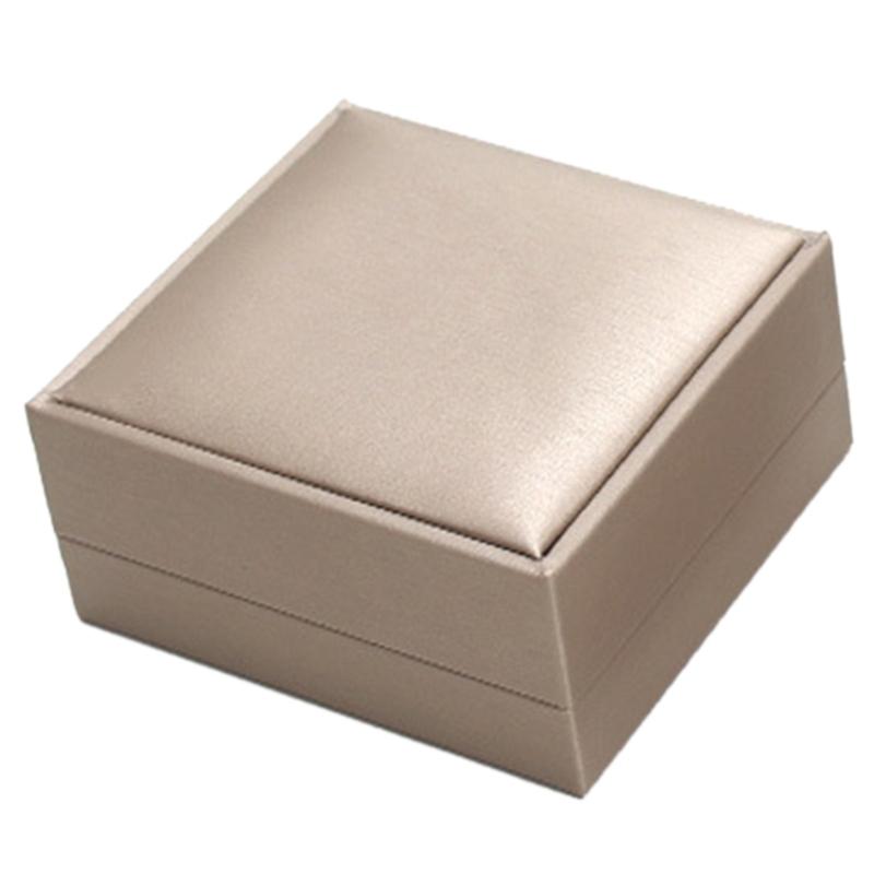 Stylish Alloy Accessory Storage Case Convenient Jewelry Display Box Jewelry Packaging Box for Elegant Gift Presentation