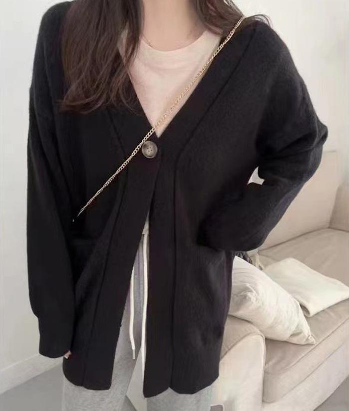 Loose and lazy knitted cardigan top women's autumn and winter new one-button soft waxy casual sweater jacket top