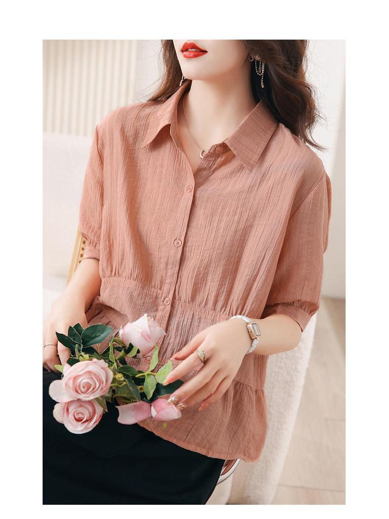 Stylish Tencel Short-Sleeve Top for Women: Age-Defying Summer Fashion