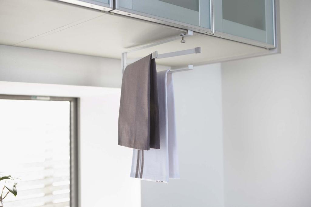 Yamazaki Jitsugyo Cupboard Bottom Cloth Hanger Plate White 2442