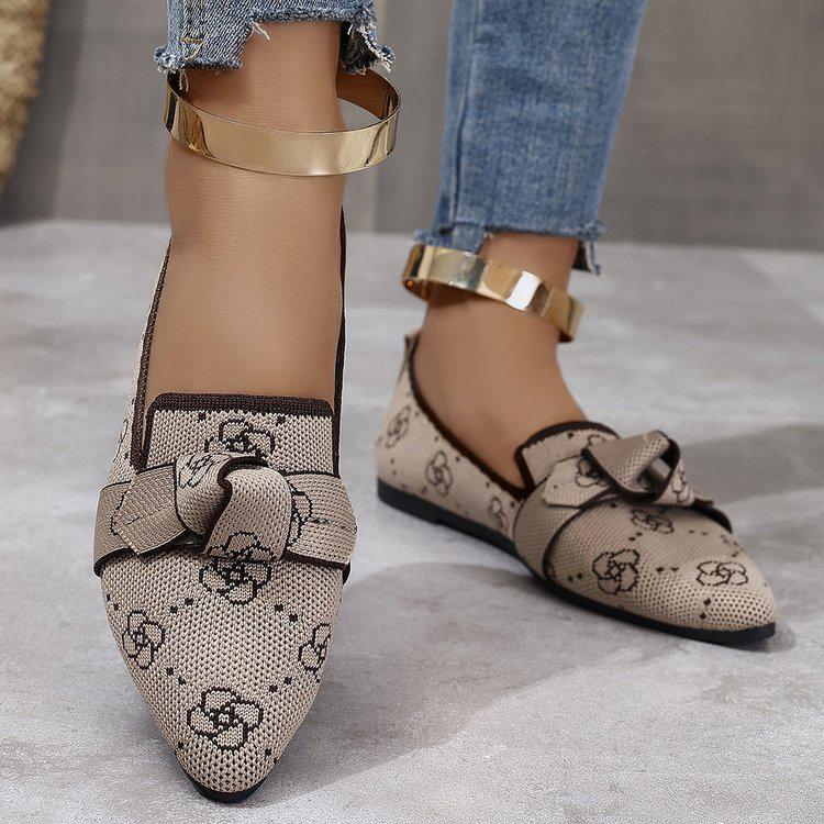 2024 Breathable Lightweight Slip-on Fashion Shoes with Bow, Pointed Toe, and Plus Size Options
