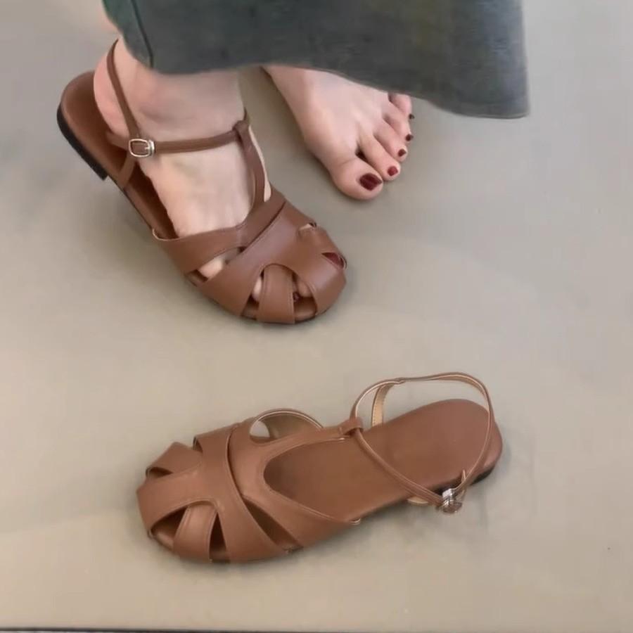 Soft leather version~ retro literary and artistic hollow bag head sandals women's one-word buckle woven flat-soled Roman shoes casual pig cage shoes