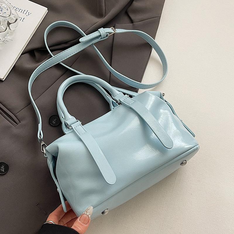 

Корейский тренд нежный кремовый стиль простой портативный мягкий кожаный мешок-подушка женская мода универсальная повседневная сумка-мессенджер для поездок