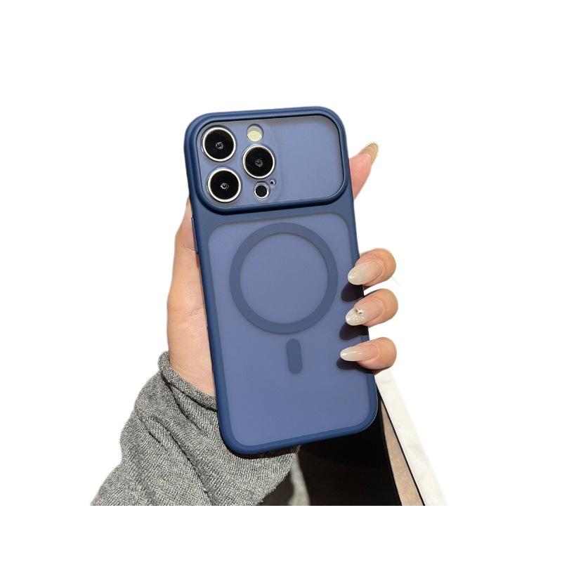 Fine hole skin-sensitive magnetic case is suitable for Apple 17promax mobile phone case iPhone16 transparent protective case 13.