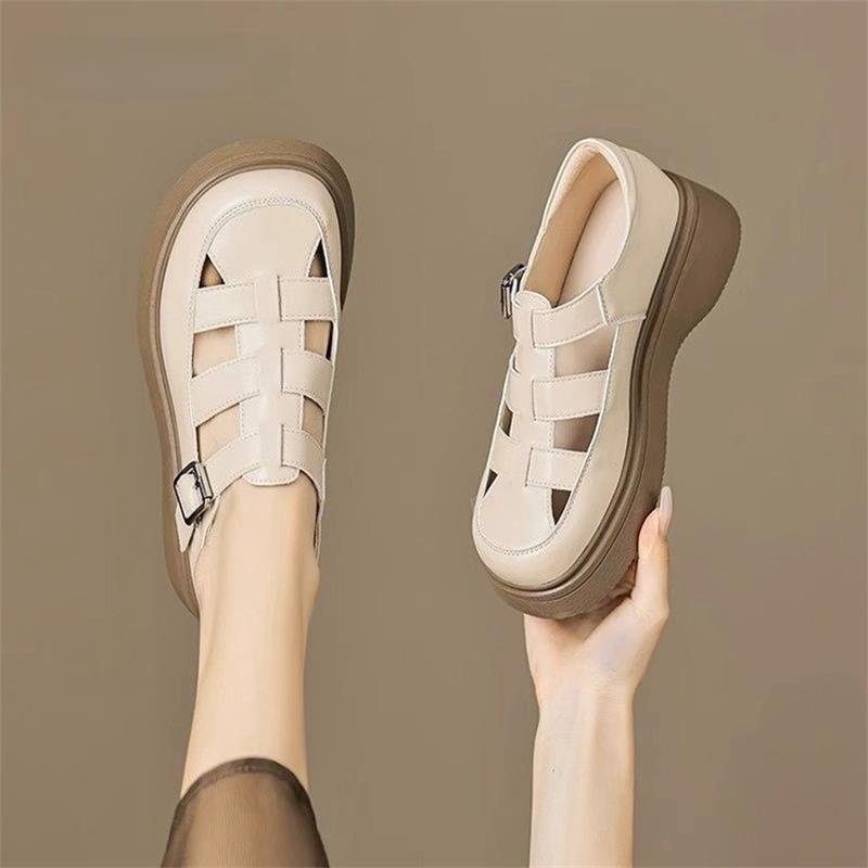 Damen PU Leder Hollow Plateau Sandalen Trend Mode Geschlossene Zehen Sandalen Weiche Sohle Rutschfest Römische Sandalen Sandalias De Mujer