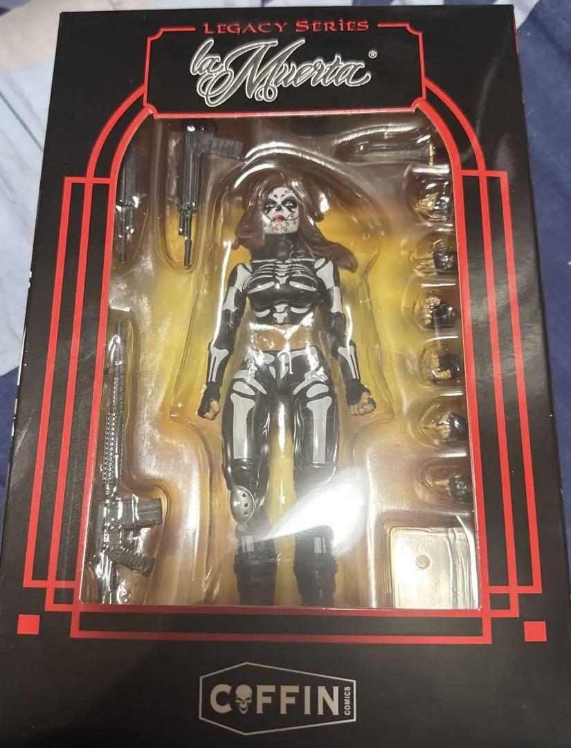 

[USED] La Muerta Legacy Series Figures