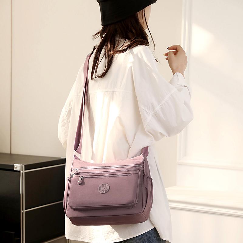 Borsa a tracolla da donna semplice in nylon con tasche multiple, impermeabile, per uscite casual e viaggi