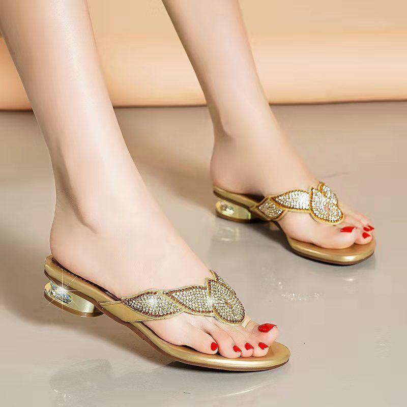 Women's Shoes Rhinestone Sandals Women's Soft Leather Bottom Flip-flops Korean Version Beach Shoes