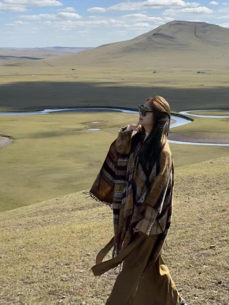 Ethnic Style Shawl Cardigan: Kawanishi Grassland Women's Xinjiang Travel Cloak Cape