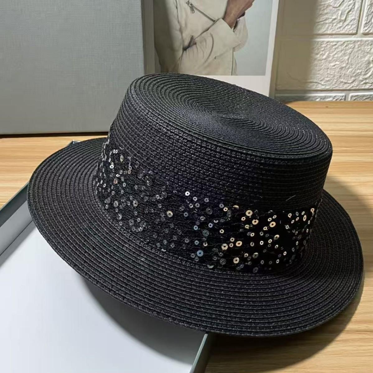 

French Elegant Flat Brim Straw Hat for Women, Spring Summer Beach Sun Cap, Wide Brim UV Protection, Face Slimming Vacation Hat M 56-58cm чорний