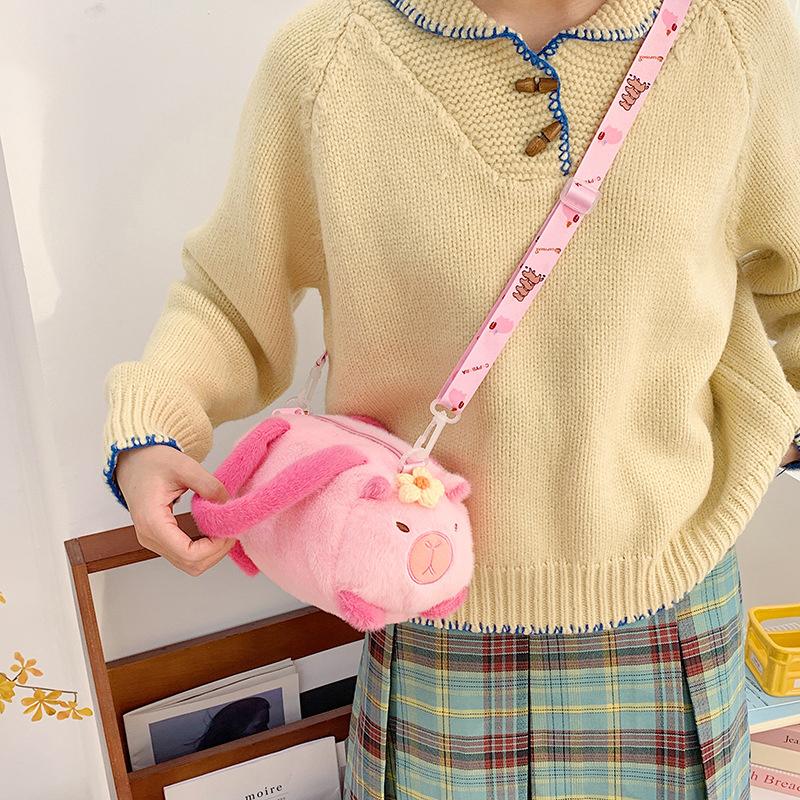 Capybara Crossbody Bag Cotton Cartoon Animal Bucket Bag Plush Bag Girl
