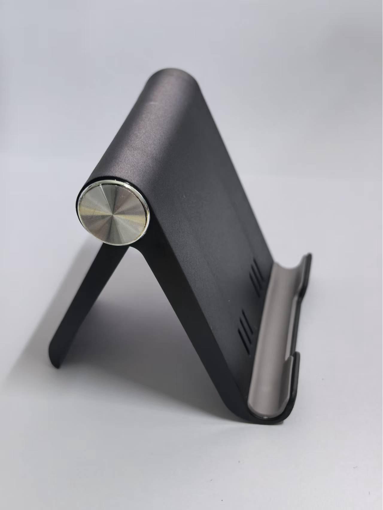 

Compact Folding Stand for Phones and Tablets Unboxed чёрный