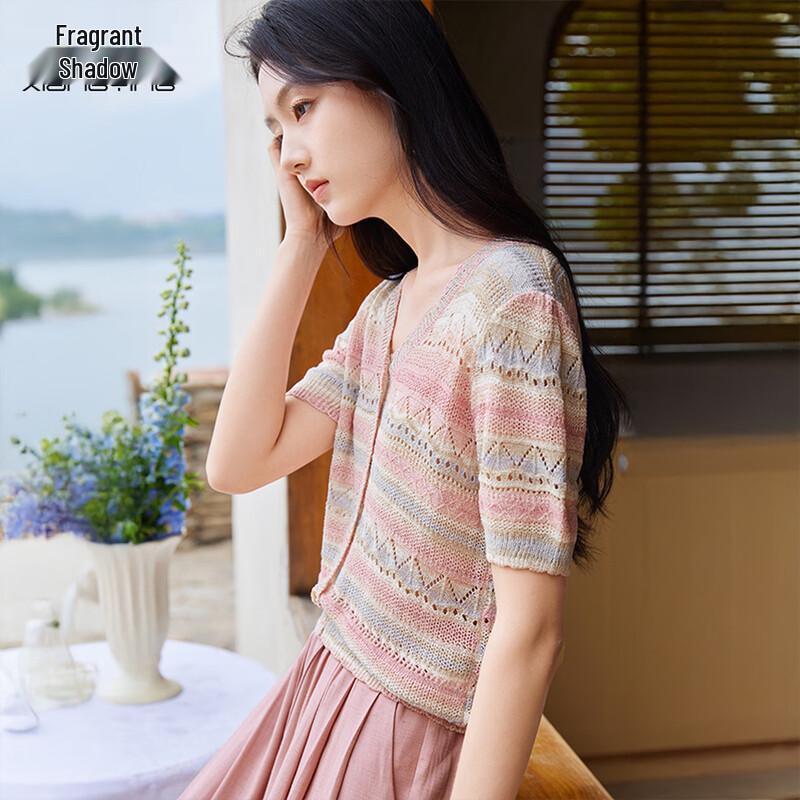 Xiangying Women s Rainbow Stripe V-Neck Short Sleeve Knit Top M