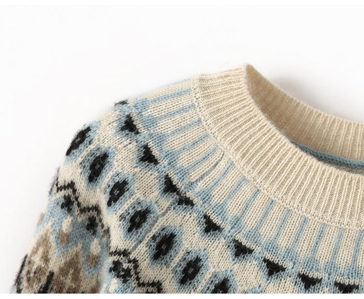 Elegant Fair Isle Jacquard Cashmere Sweater - Autumn/Winter 2026, Half-Neck, Loose & Slimming Design