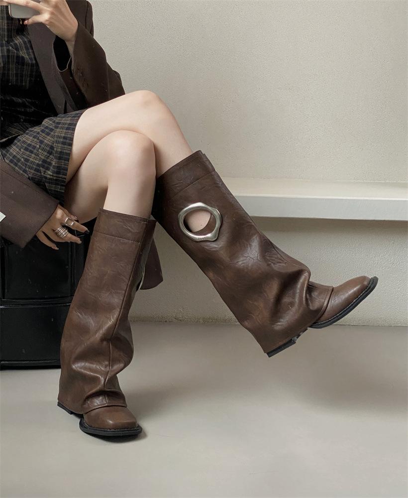 

Simple square head straight pants tube boots women s 2025 spring and summer new versatile thick heel western boots retro leather knight boots 40 коричневый