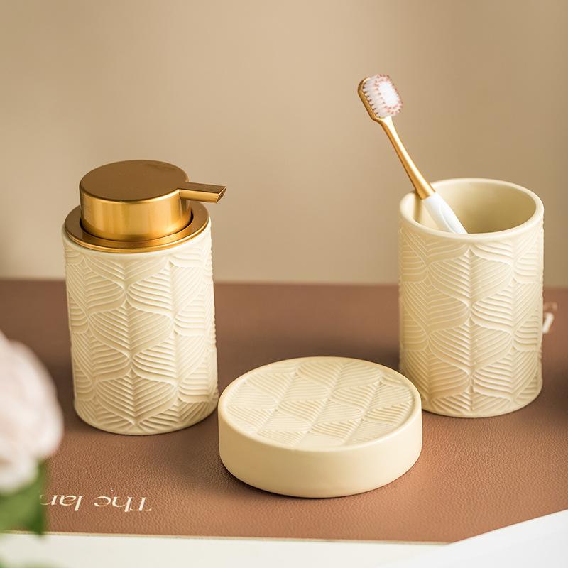 European Style Ceramic Lotion Bottle Toothbrush Cup Soap Dish Bathroom Washing Set Embossed 3D Makeup Remover Storage Bottle