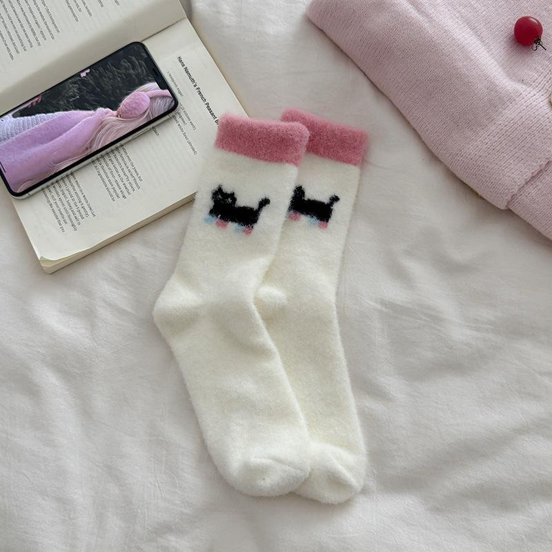 

Socks Female Kitten Australian Velvet Cute Cloth Label Bow Cartoon Versatile Thickened Thermal Medium Tube Stacking Socks one size fits all