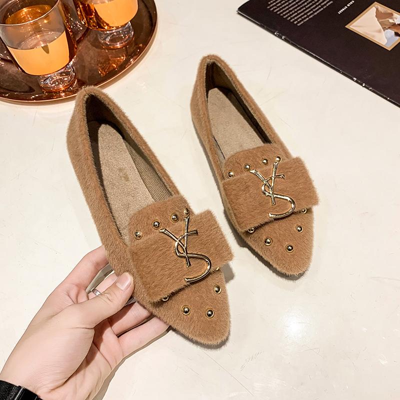 Women Flats Shoes Shallow Mouth Pointed Toe Luxury Sneakers Women Mary Jane Shoes Women Comfortable Designer Loafers