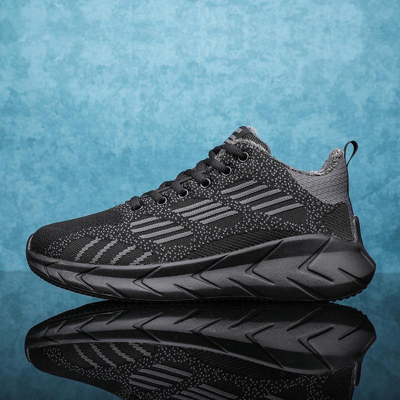 Winter Large Size Men Running Shoes Fashion Plush Warm Lined Male Sneakers Outdoor Super Light Tenis Masculino Soft Comfortable