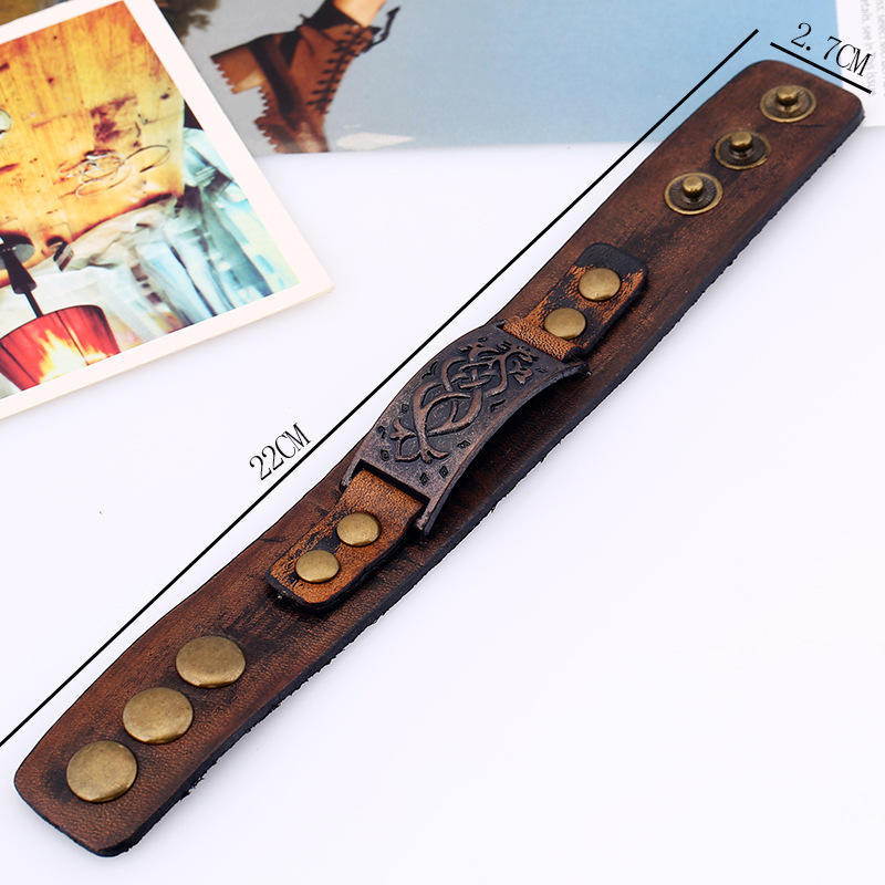 Retro Totem Pattern Cowhide Leather Buckled Wristband Bracelet For Men Handmade Adjustable Bracelet Punk Accessories Couple Gift