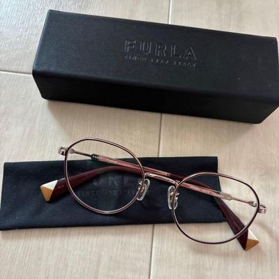 Ochelari și accesorii