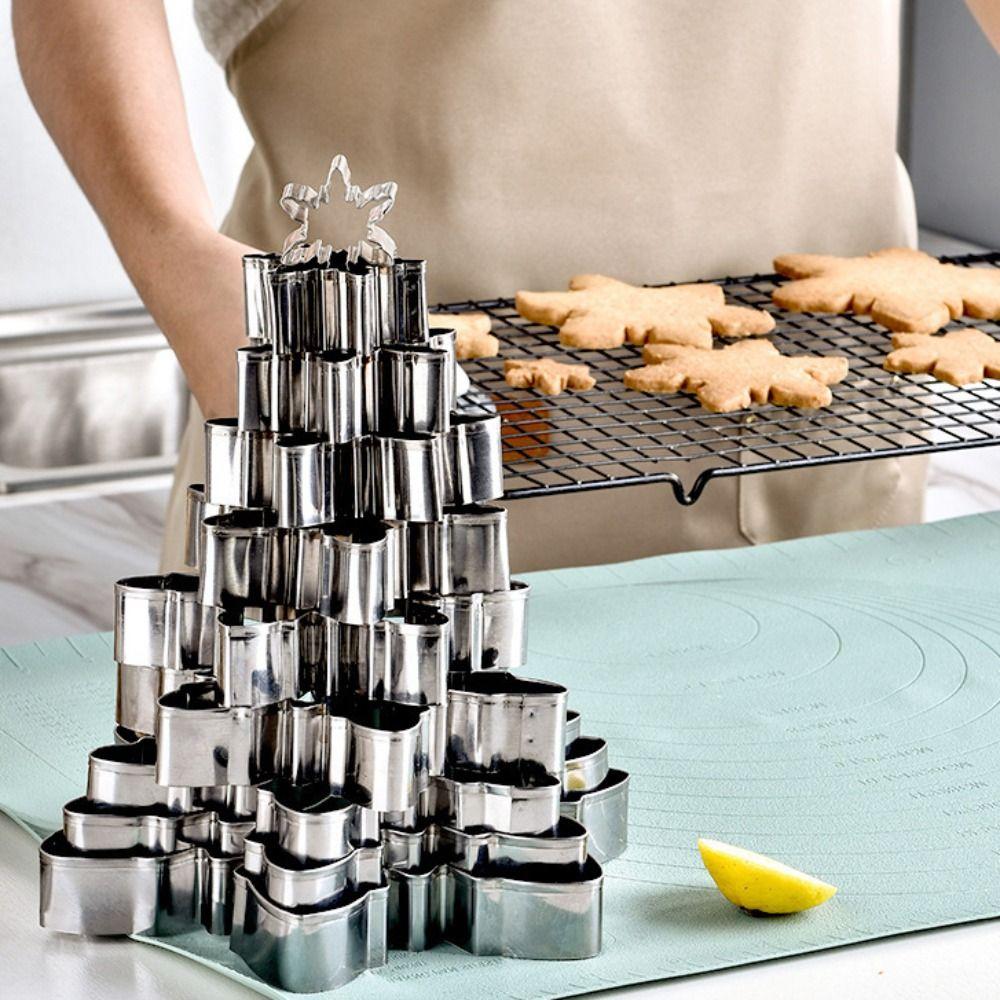 10Pcs/set Stainless Steel Fondant Biscuit Embossing Mold Rust-proof Sandwich Mould Bakery