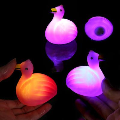 Vatten LED Flamingo Leksak Induktionsluminescens Sällskap Vattentät Härlig Interaktiv Badning för Baby
