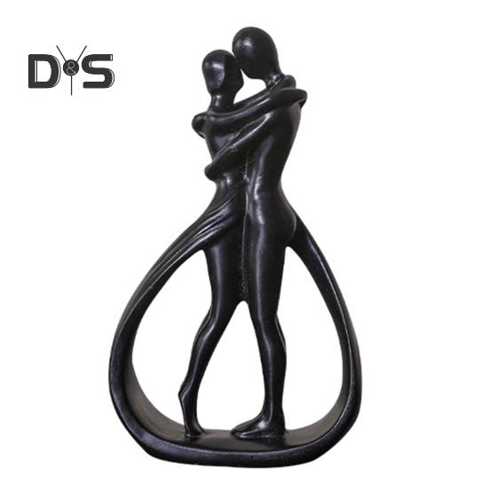 

Обнимающаяся пара, статуэтка, обнимающая мужчин и женщин, статуэтка из смолы, скульптура для дома, офиса, свадьбы, вечеринки, юбилея, украшения для рабочего стола, орнамент чёрный