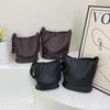 Simple Casual Solid Color Women's Bucket Bag Autumn New High End Texture PU Shoulder Bag Office Lady Commuting Messenger Bags