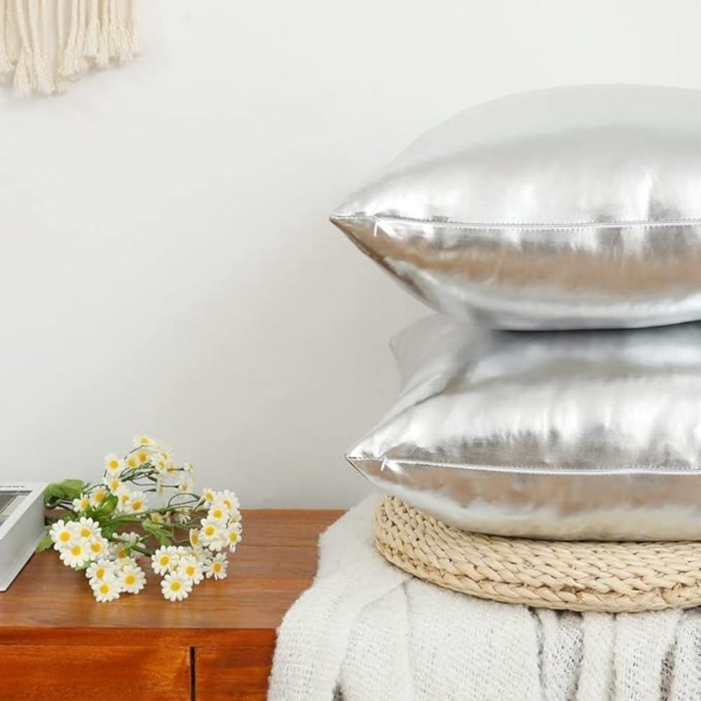 Confezione da 2 Moderne Fodere Decorative Metalliche Lucide per Cuscini, Fodera per Cuscino Quadrata Morbida in Ecopelle per Divano Letto Festa, 45 x 45 cm