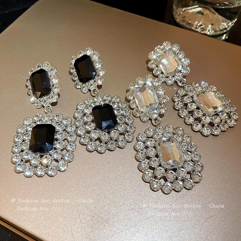 Silver Needle Diamond Square Exaggerated Earrings European and American Light Luxury Temperament Earrings Dress Personalized Versatile New Earrings