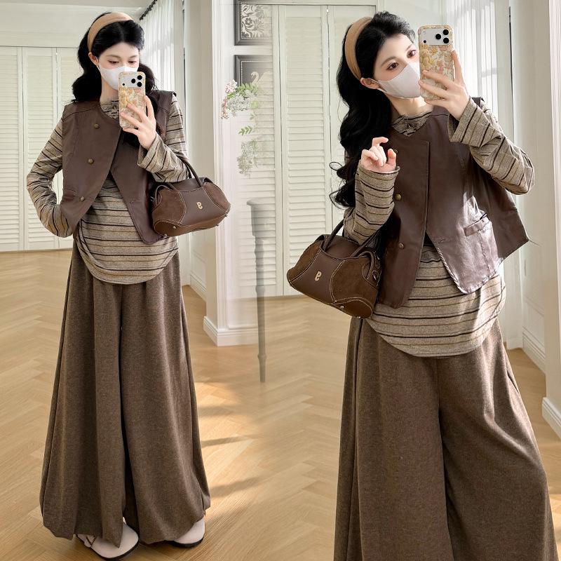 

Retro Maternity PU Leather Vest, Striped Knit Top & Wide-Leg Lantern Pants Set Medium