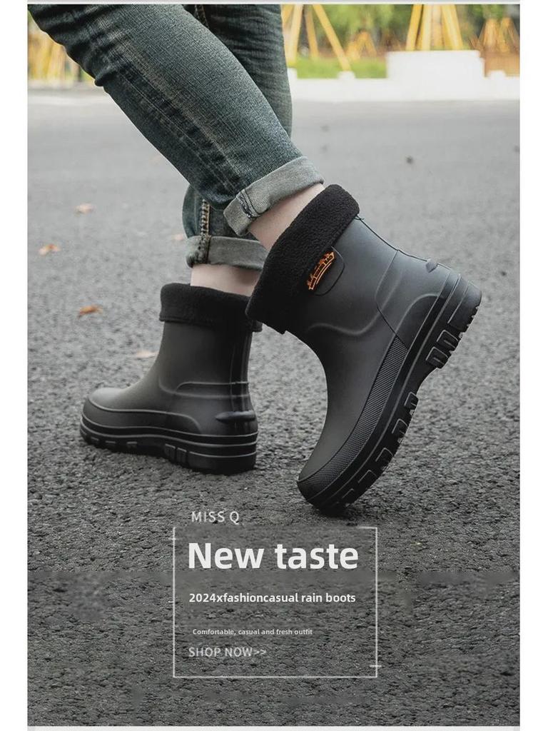 Men's Waterproof Non-Slip Mid-Tube Fashion Rain Boots