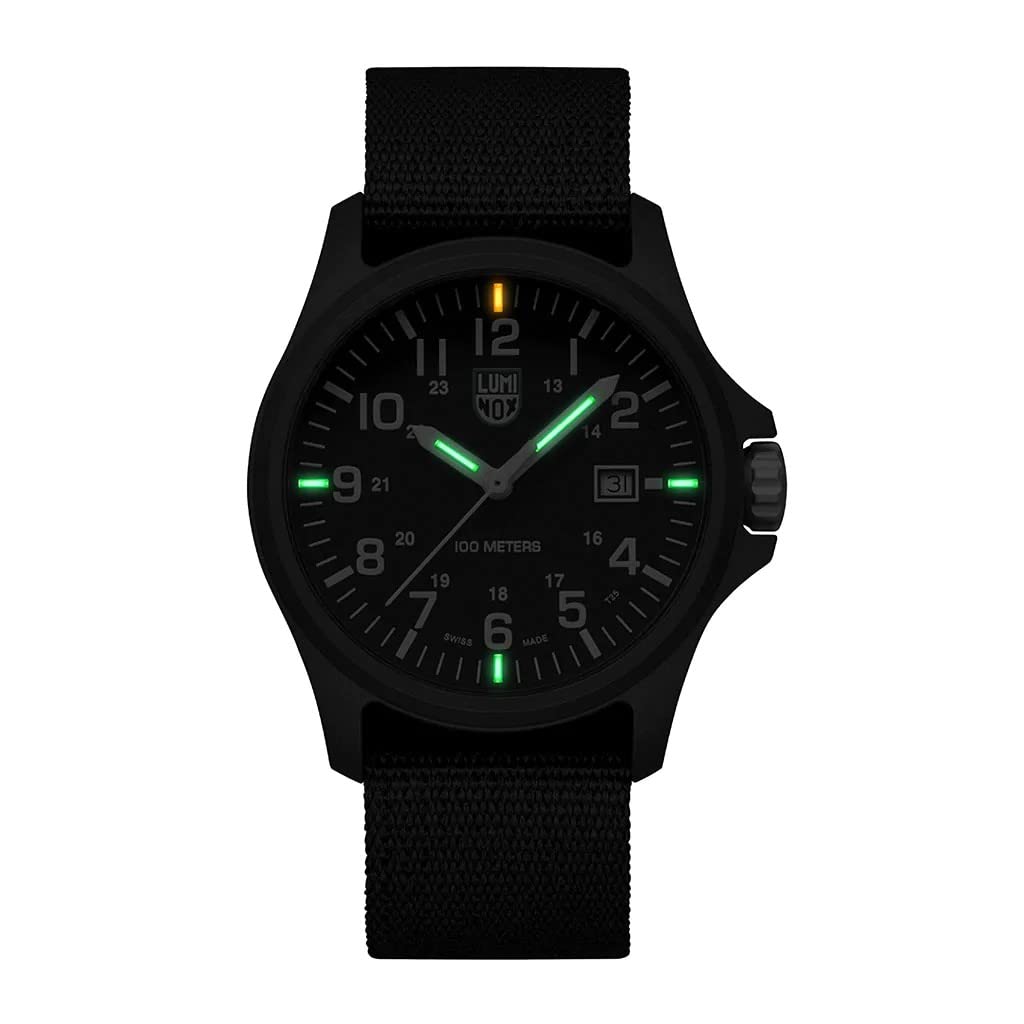Luminox Patagonia Carbonox Green Logo Watch X2.2401.NB Black Nylon Strap 44mm Swiss Made Model Not Available In Japan [Parallel Import]