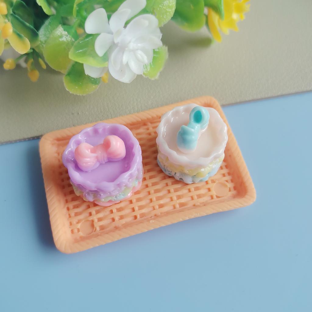 100Pcs Simulation Resin Bow Cake Miniature Doll House Mini Food for Dolls Accessories Scrapbook Birthday Crafts Phone Decor