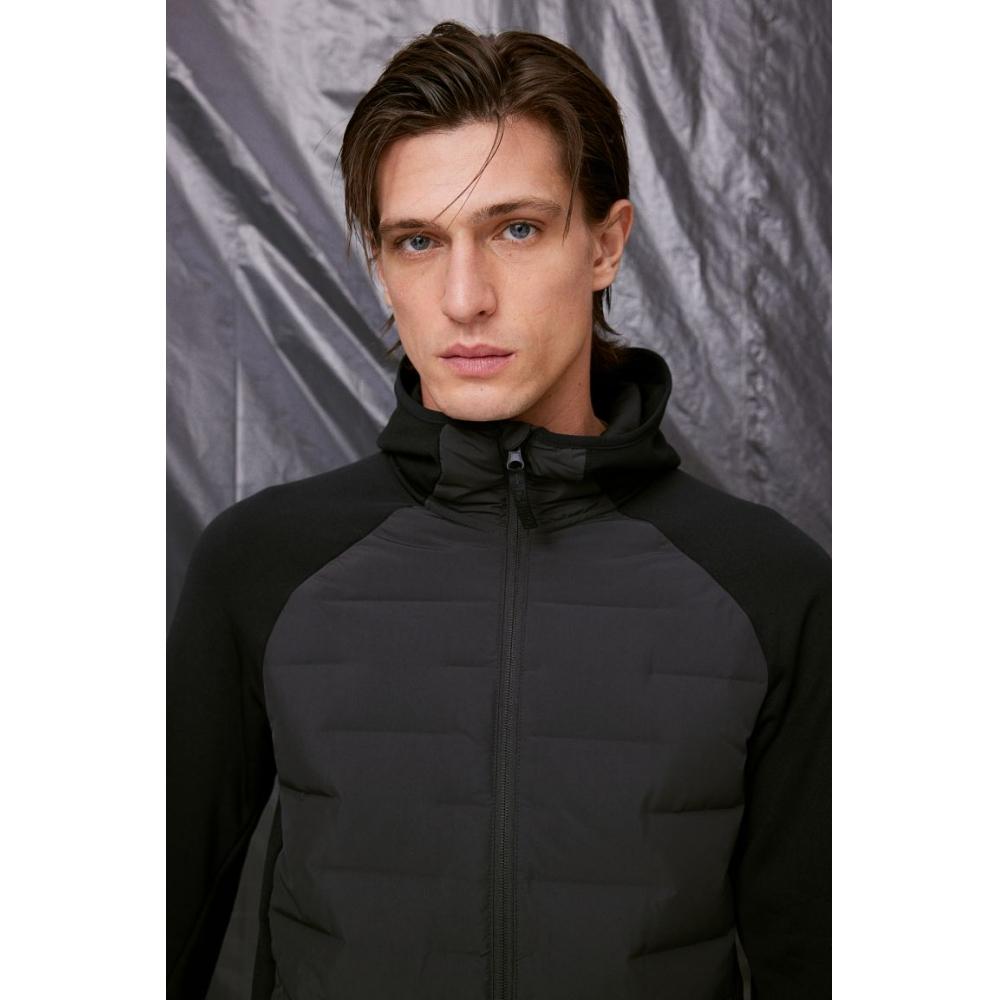 

Куртка HM tHerMoMove Hybrid черная XS