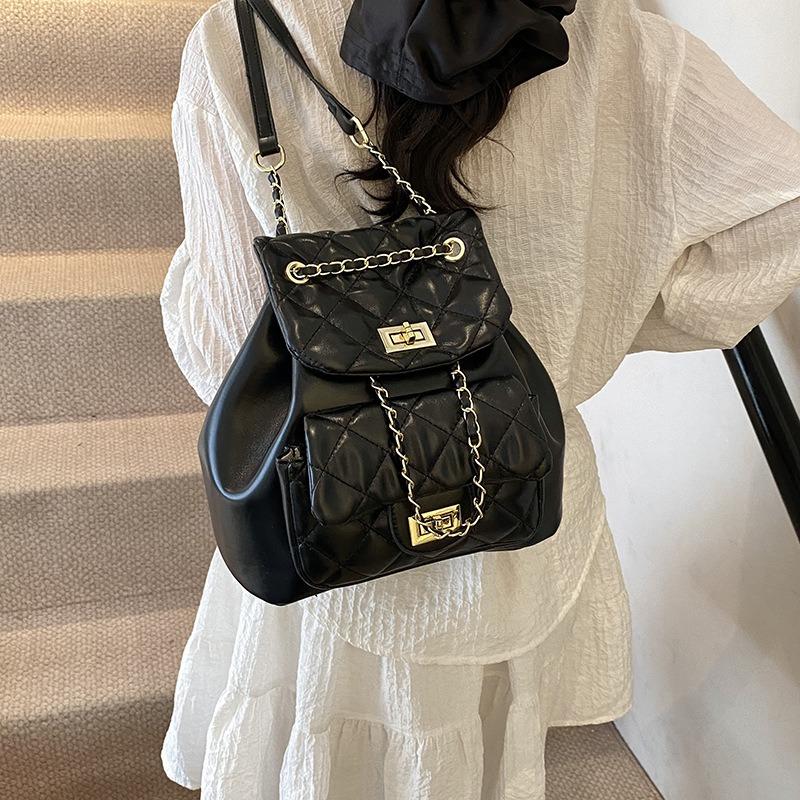 Small Backpack Women's New Mini Rhombus Chain Bag Retro Fashion Casual Versatile Backpack Tide