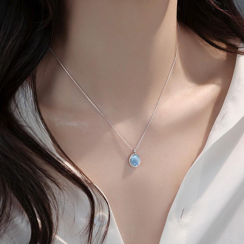 Aquamarine Oval Zircon Pendant Necklace - Women's Elegant Clavicle Chain, Simple Luxury Choker