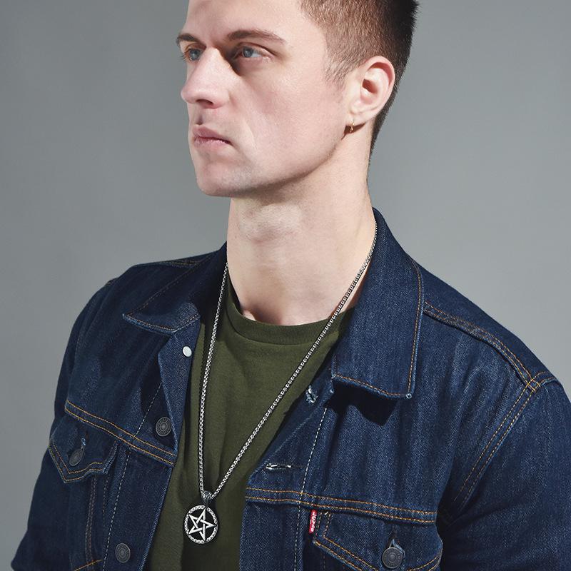 Cross Border Trendy Hip-hop Necklace European and American Trampoline Ring Five Pointed Star Pendant Couple Street Matching Necklace Wholesale