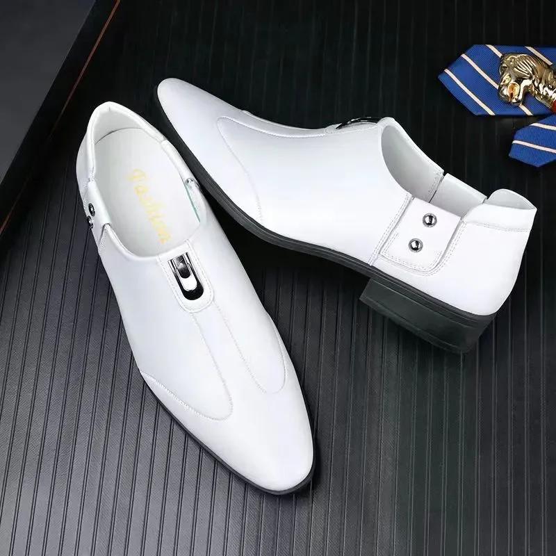 Fashion White Mens Casual Loafers Driving Moccasin Fashion Male Comfortable Business Formal Spring Leather Men Lazy Metal Dress Shoes