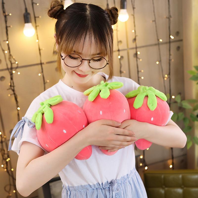 New 22cm Pink Strawberry Soft Plush Toy Stuffed with Down Cotton Cute Fruit Decor Gift for Kids Girls
