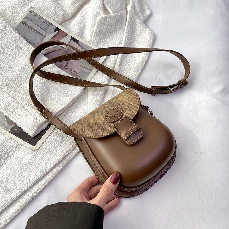 Modetrends Kleine Satteltasche für Damen im Winter, neue Farbkontrast-Design-Handtasche mit einzelner Schulter, Umhängetasche