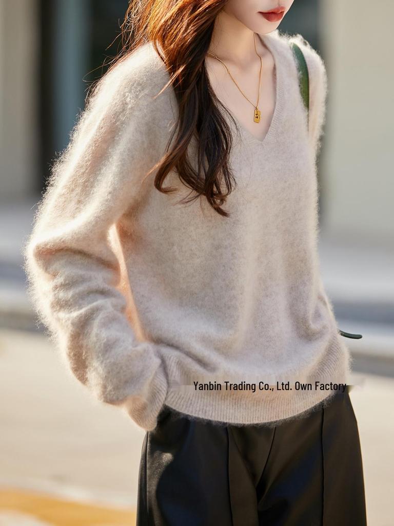 Women's V-Neck Cashmere Wool Pullover Sweater - Seamless, Brushed Knit, Long Sleeve for Autumn/Winter