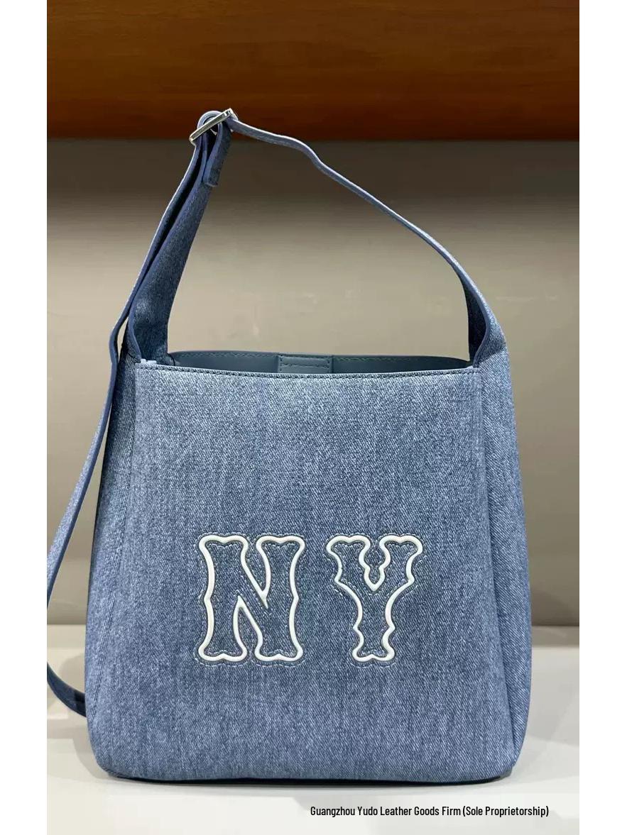 

Ya Chu Canvas Bucket Bag 2025: Fashionable Large Capacity Crossbody & Shoulder Handbag синий