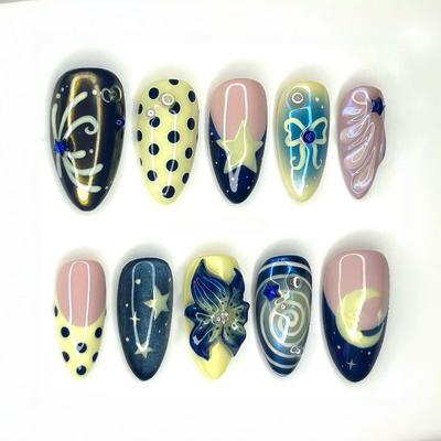 24 STUKS Y2k Blauwe Polka Dots Franse Kunstnagels Gele Ster met 3D Bloemen Zoet Koel Spiraal Amandel Press-on Nagels Afneembare Nagels