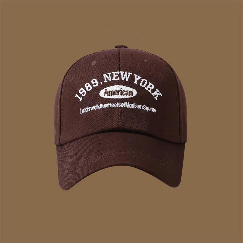 Men's and Women's Casual Duckbill Baseball Cap for Outdoor Sports and Sun Protection