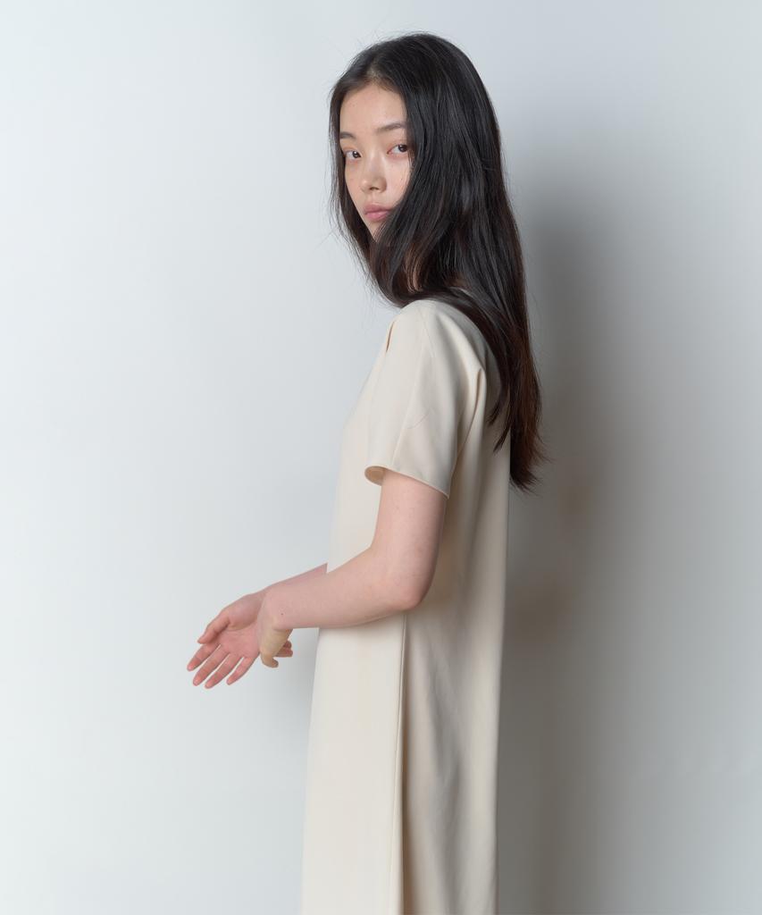 Bopeu Rune Half-Sleeve Long Dress (Ecru)
