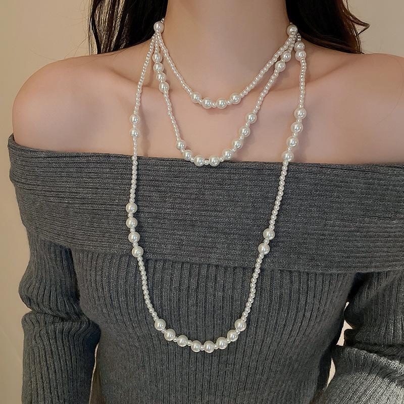 Irregular long necklace, French light luxury temperament, sweater chain, niche, minimalist, and high-end collar accessories